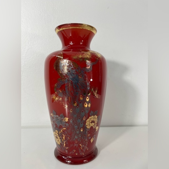 Vintage Red Gold Trim Vase Peacock Design Flowers MCM Glass - Picture 10 of 15